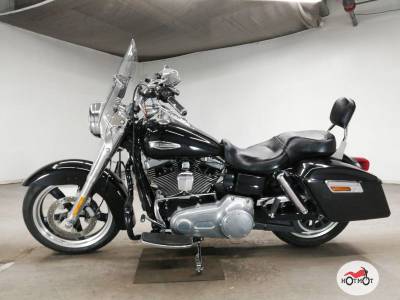 Мотоцикл HARLEY - DAVIDSON Dyna Switchback 2011, Черный пробег 47461 с ПТС