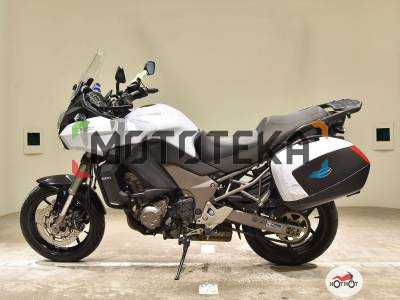 Мотоцикл KAWASAKI VERSYS 1000 2011, БЕЛЫЙ пробег 20560