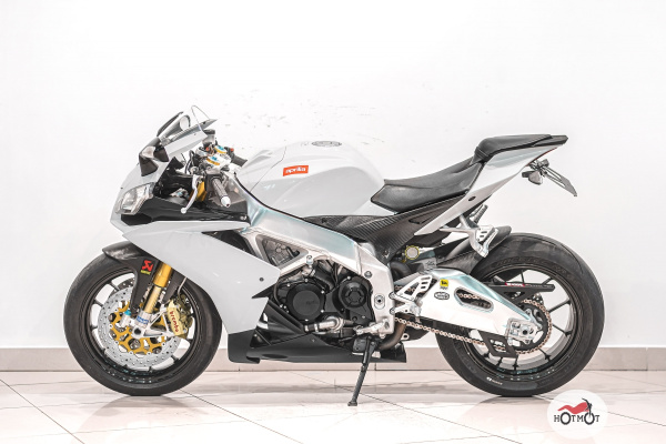 Мотоцикл APRILIA RSV4 2010, БЕЛЫЙ пробег 30573 с ПТС | Мототека